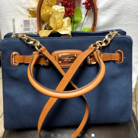 Michael Kors Handbags - Women’s purse/MICHAEL KORS